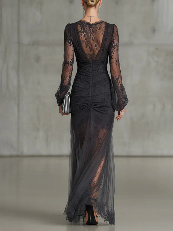 Sofia | Dunkelgraues Spitzen-Raffiniertes Maxikleid