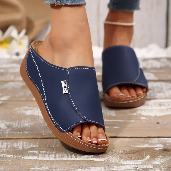 Slip-On Sandalen