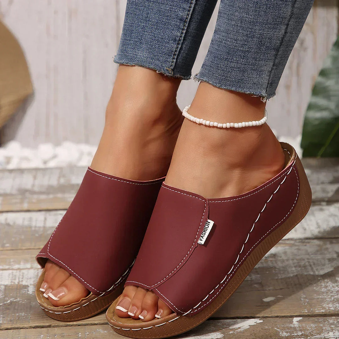 Slip-On Sandalen