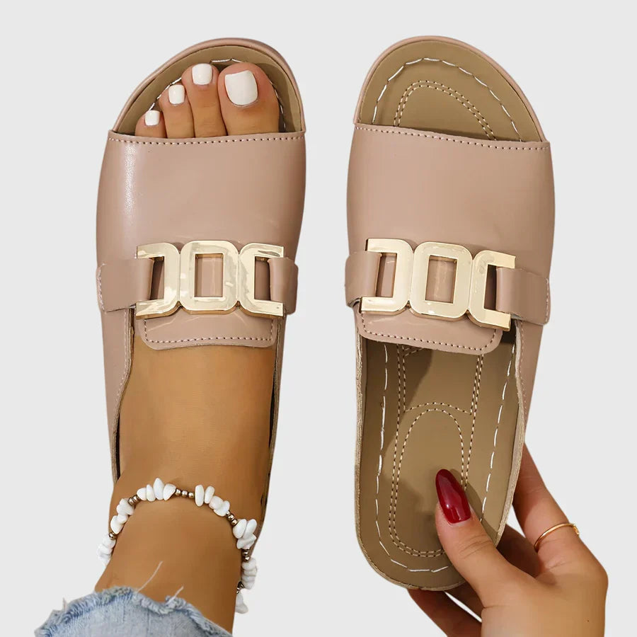 Bequeme Schnallensandalen