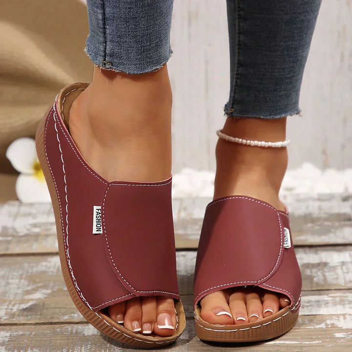 Slip-On Sandalen