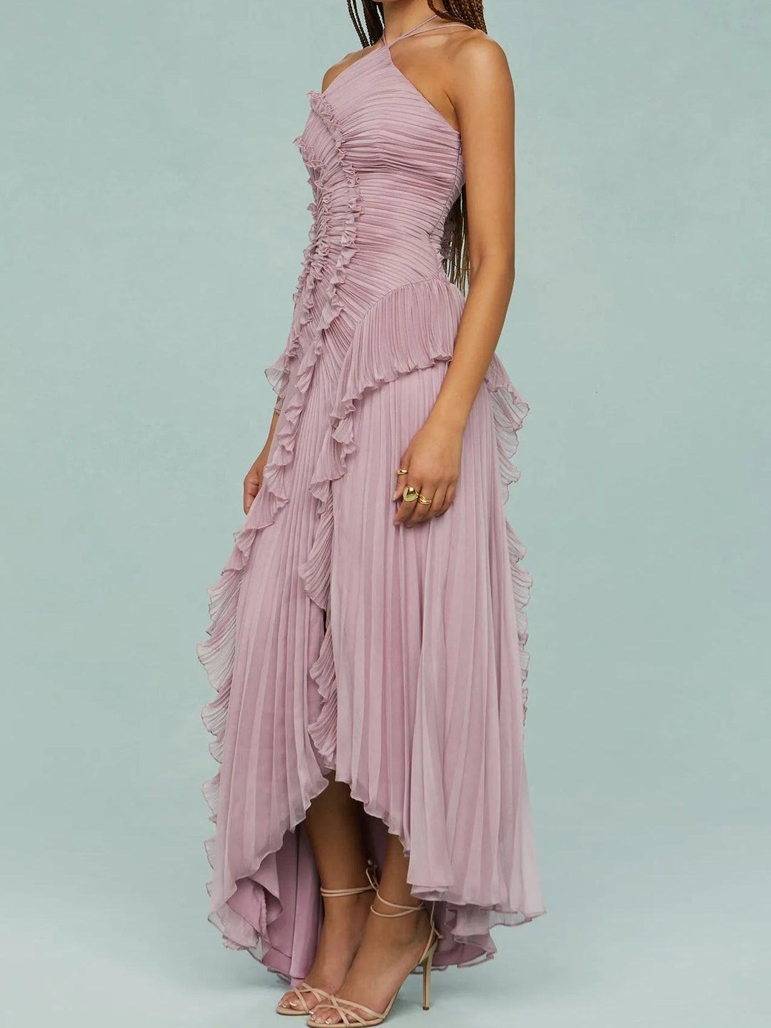 Ruth | Plissiertes Trägerlangkleid mit Schlitzen