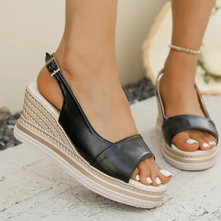 Denaya | Stilvolle Orthopädische Sandale