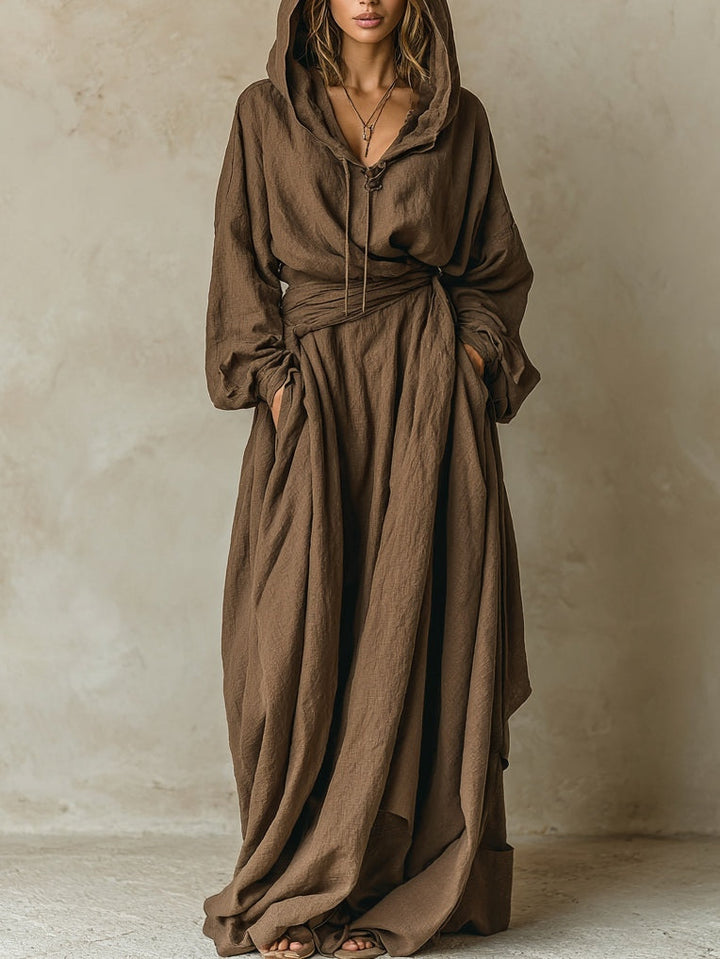 Aria | Fließendes Maxikleid mit Kapuze