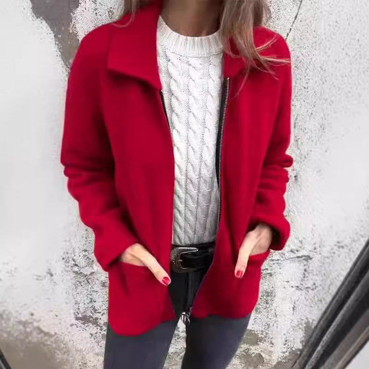 Mittellanger Mantel mit Polokragen