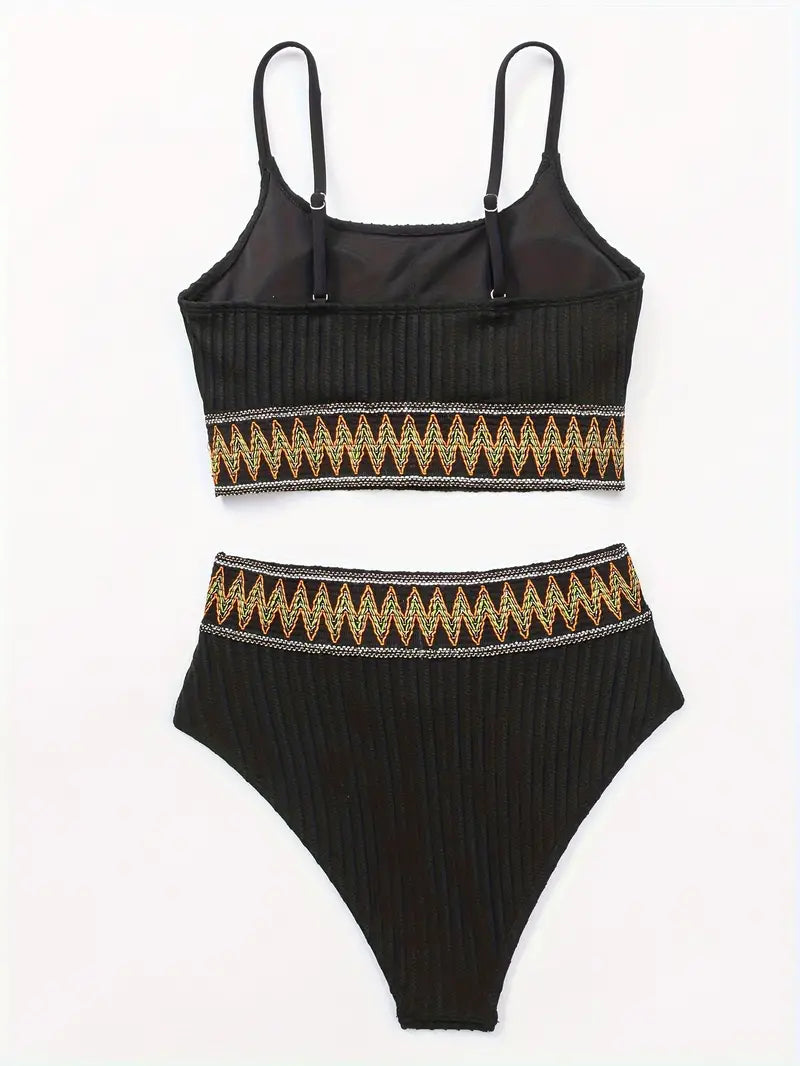 Bikini mit Rippendetail - Oberteil und Hohe Taille Slip