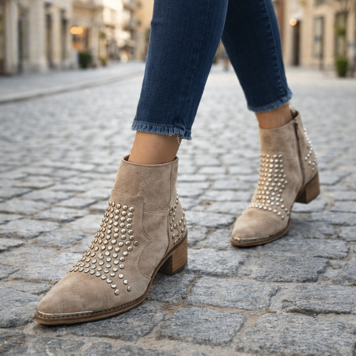 Annie | Ankle Boots mit Nieten