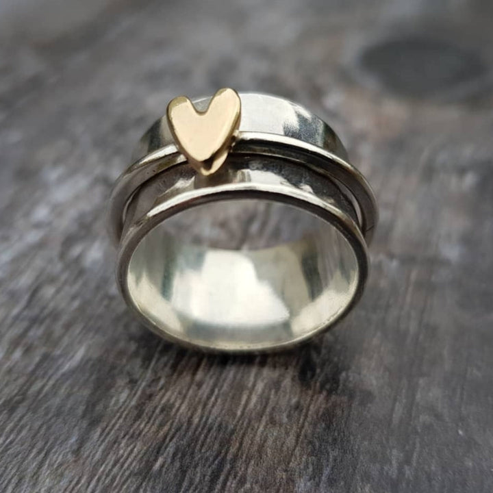 Mely | Silberring mit goldenem Herz
