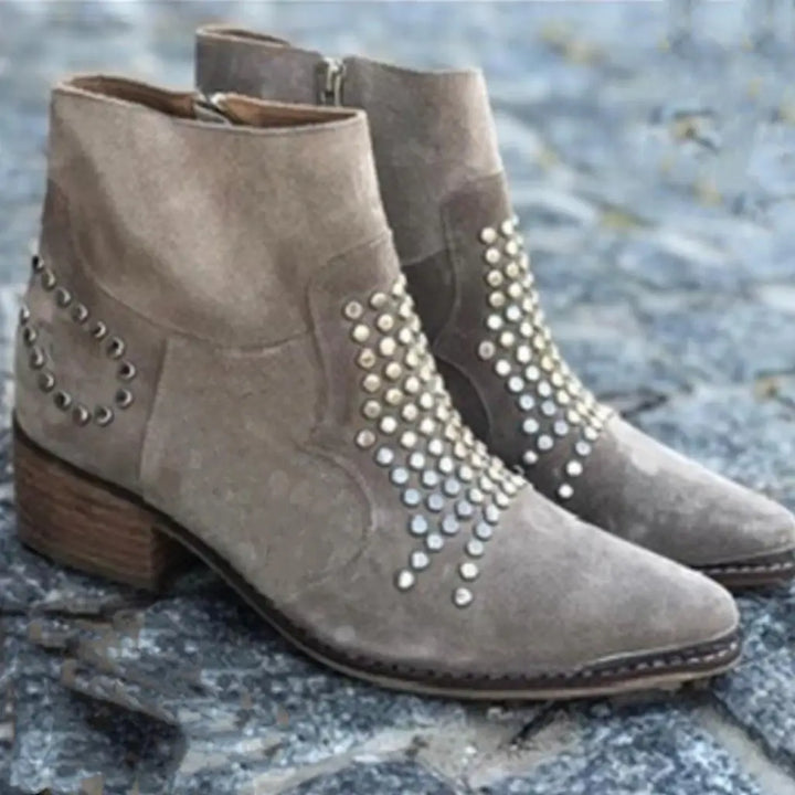 Annie | Ankle Boots mit Nieten