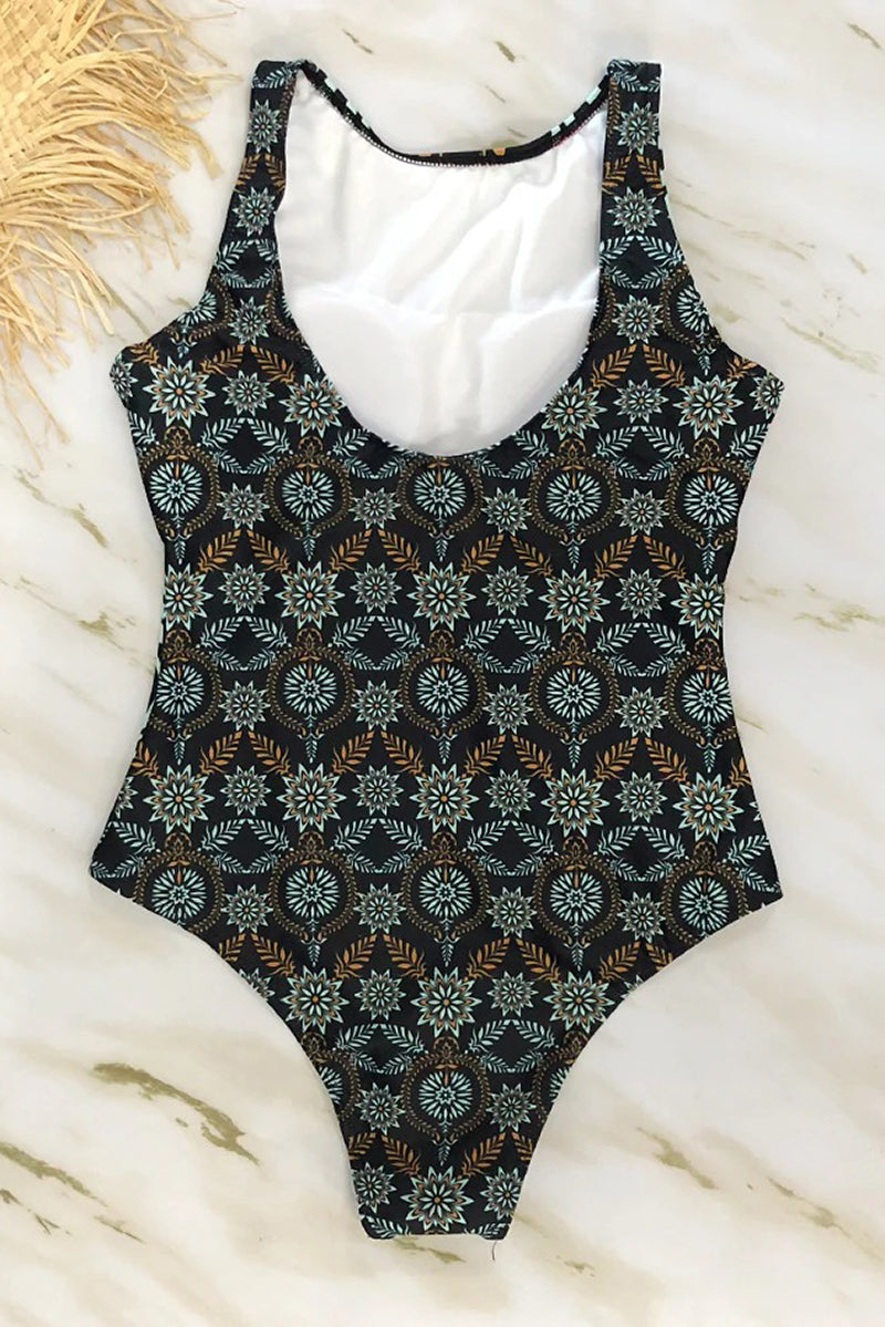 Voll Badeanzug mit Boho-Print und hohem Kragen