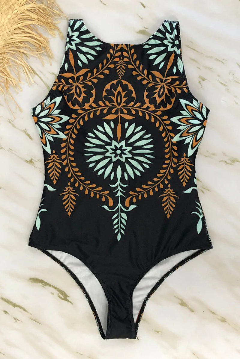 Voll Badeanzug mit Boho-Print und hohem Kragen