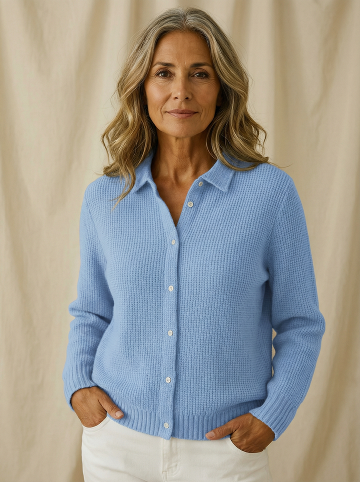 Maeve | Klassische Strickjacke Mit Knopfleiste