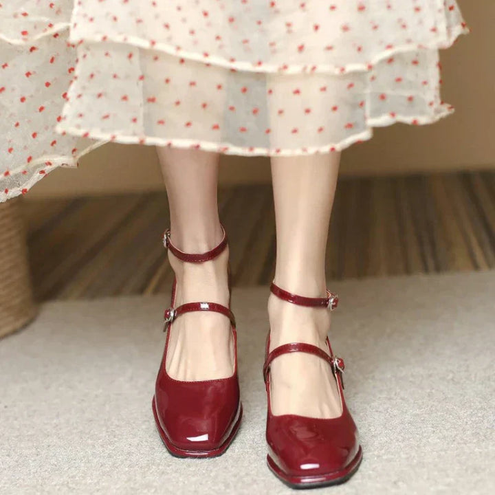 Elegante Riemchen-Pumps