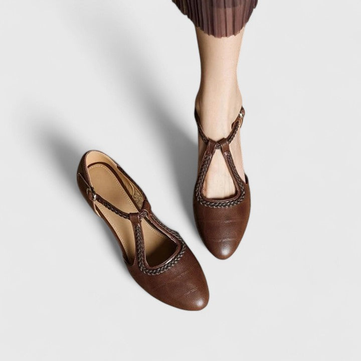 Delphine | Elegante Flachsandalen