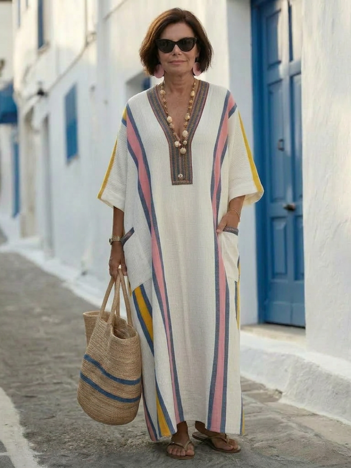 Noemi | V-Ausschnitt Maxikleid mit halben Ärmeln und Taschen