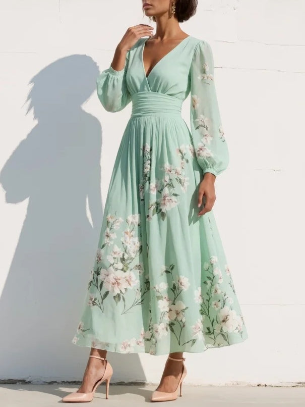 VENIRA | Midi Kleid mit floralem Muster in Grün