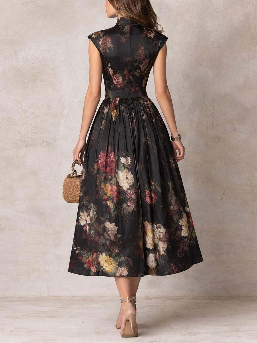Patricia | Schwarzes Floral Satin Plissiertes Midi-Kleid