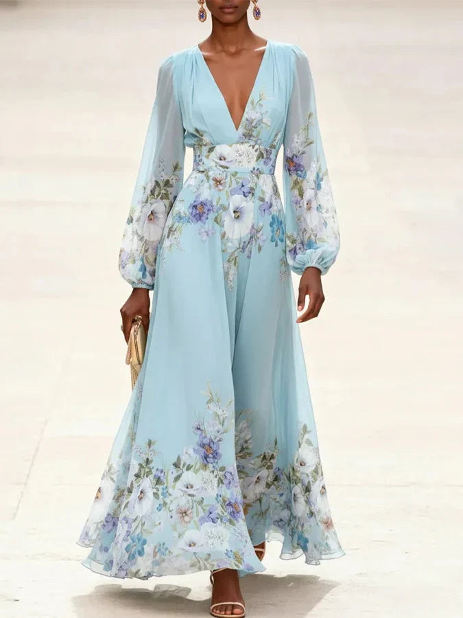 Mia | Hellblaues florales Chiffon-Maxikleid