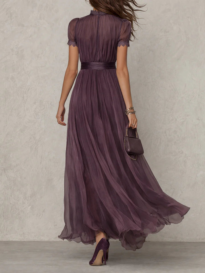 FLAVIA | Langer lila Kleid mit Spitze
