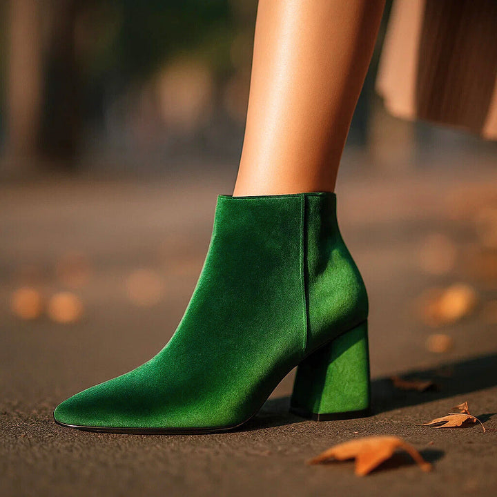 VALENTINA SAMTSTIEFEL