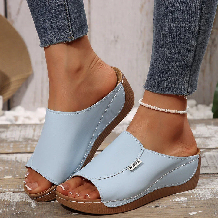 Slip-On Sandalen