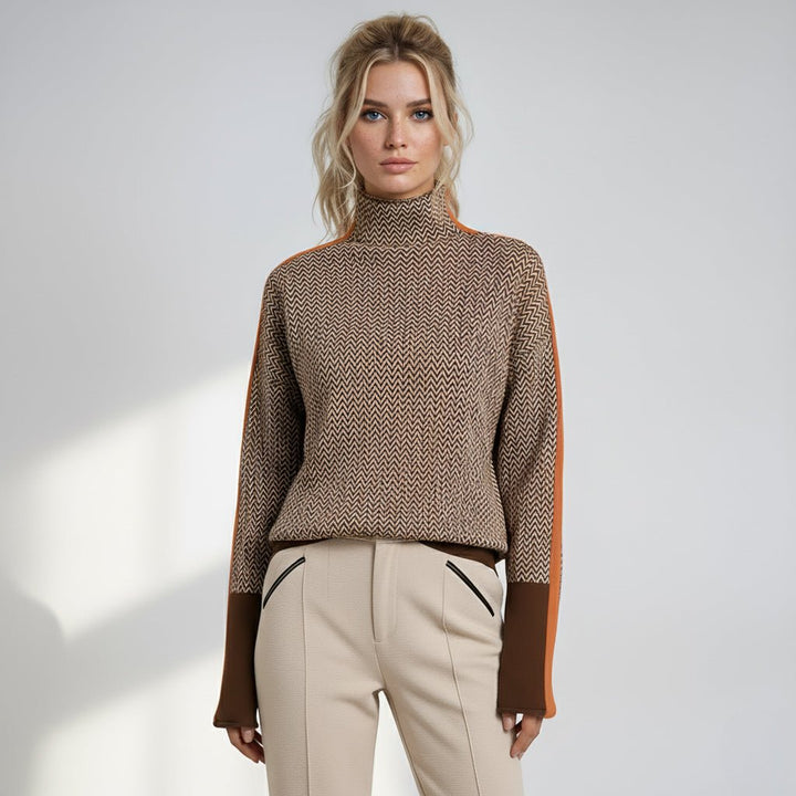 Elara | Rollkragenpullover mit kontrastierenden Streifen