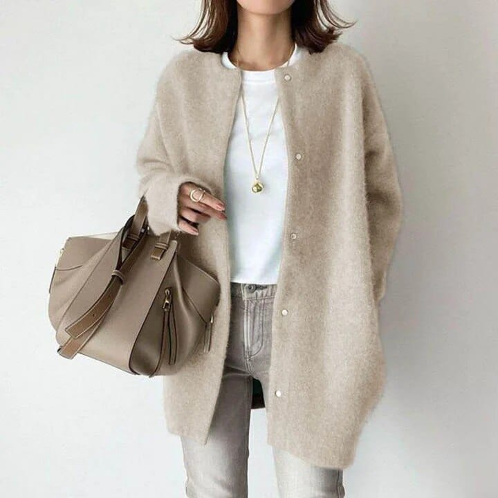 Vanna - LUXURIÖSE STRICKJACKE MIT KNÖPFEN