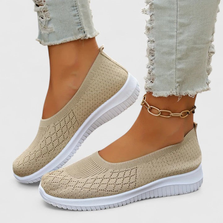 ODARA | ORTHOPÄDISCHE SLIP-ONS